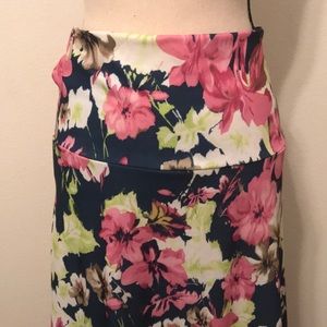 LuLaRoe Skirts - Lularoe floral maxi skirt LuLaRoe Skirts - Lularoe floral maxi skirt